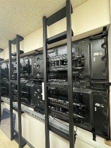 LG55 inch Monitor sets(Multivision or one Rack)